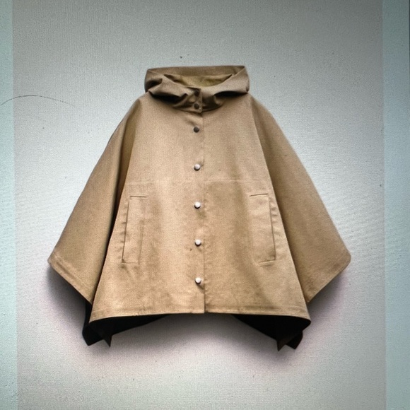 ZARA WOMAN COLLECTION Oversized Camel Cape (NEW WITHOUT TAGS) - Picture 1 of 4